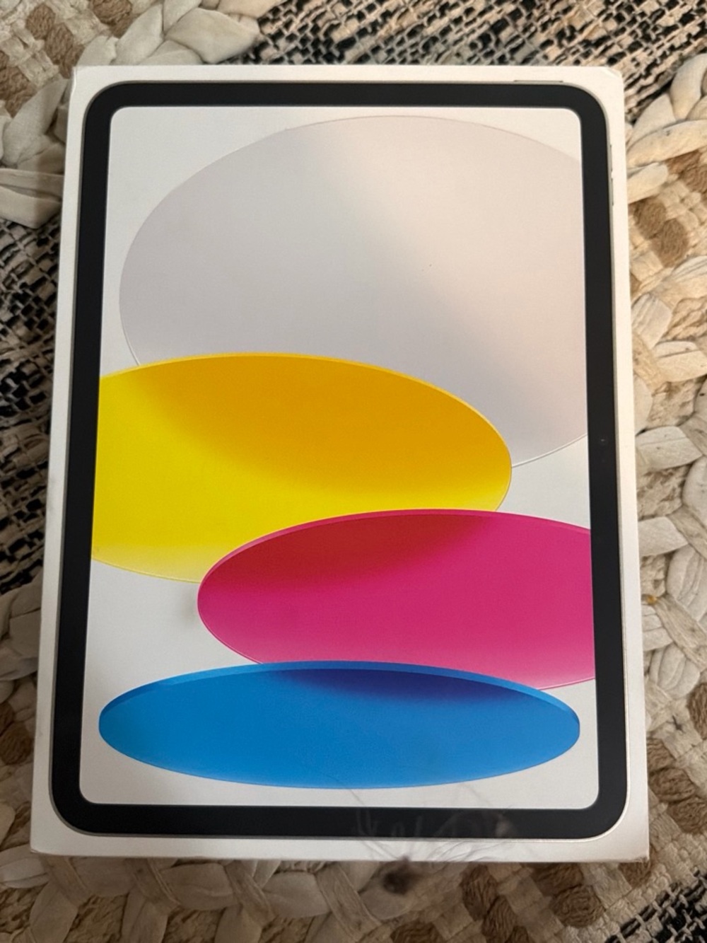 Apple iPad box— White Box with Yellow, Pink & Blue Oval Artwork